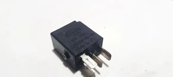Mercedes-Benz ML W163 Other relay 0025421119 4RA931716-00