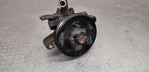 Hyundai Tucson JM Power steering pump 571002E000
