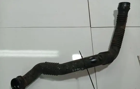 Mercedes-Benz A W169 Intercooler hose/pipe A1695200401