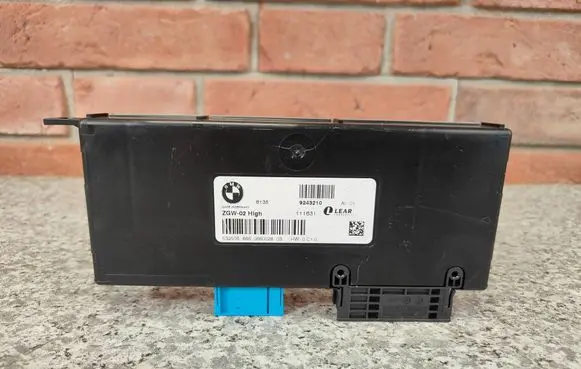 BMW 5 F10 F11 Gateway control module 9243210