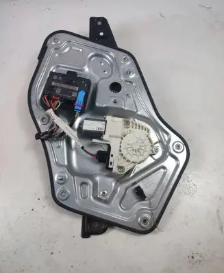 Skoda Yeti (5L) Front door manual window regulator 5L0837401 8K0959811 7N0959193A