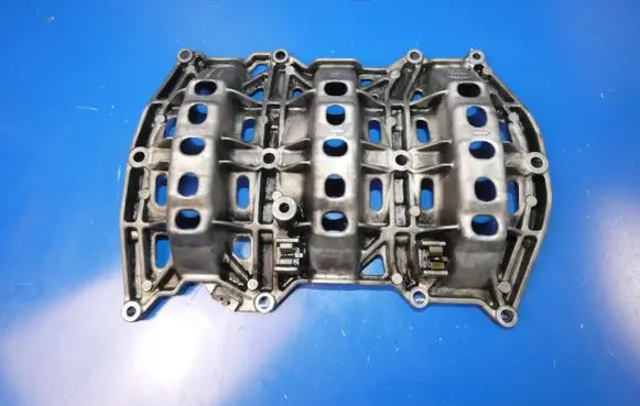 Jaguar F-Pace Oil sump G4D36C800AC