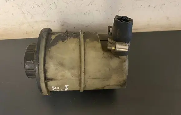 Renault Espace IV Power steering fluid tank/reservoir 8200005185