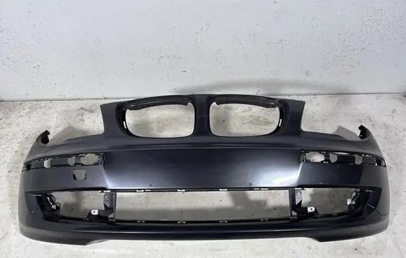 BMW 1 E81 E87 Front bumper 15857711 7166462