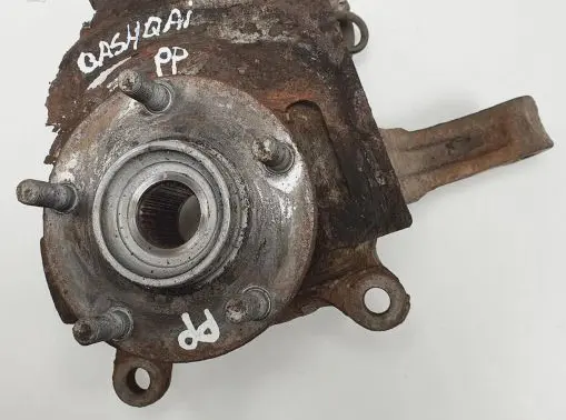 Nissan Qashqai Front wheel hub