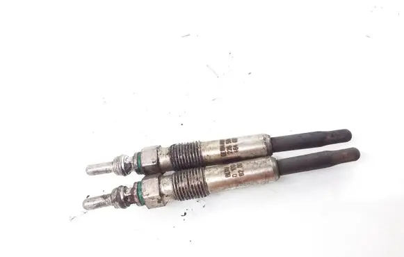 Renault Scenic II - Grand scenic II Glow plug 0100226504 8200464077