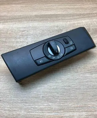 BMW 5 E60 E61 Light switch 6988565