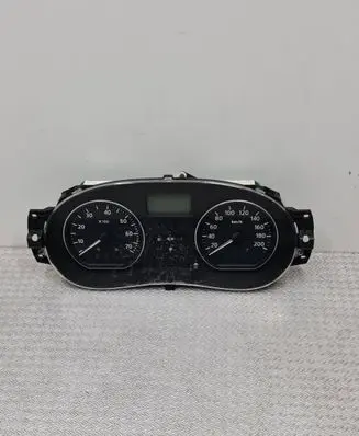 Dacia Sandero Speedometer (instrument cluster) 8200733620 120521 A16072003