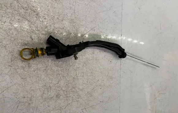 Renault Master III Oil level dip stick 