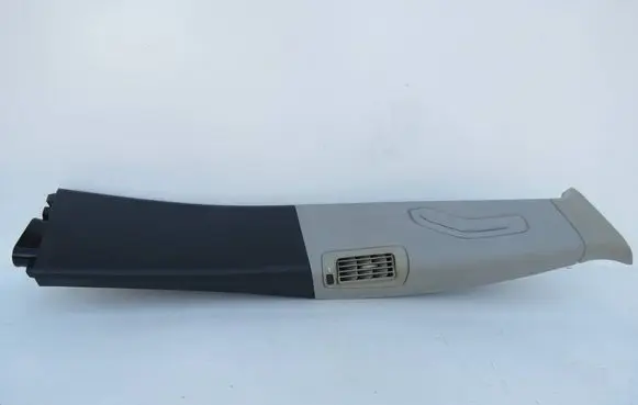 Volvo XC70 Dash center air vent grill 9158449 1284