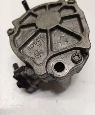 Ford Connect Vacuum pump 9804021880
