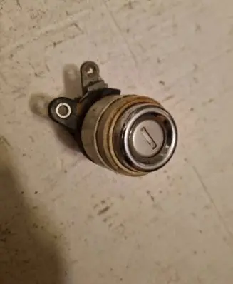 Audi 80 90 B3 Loading door lock 