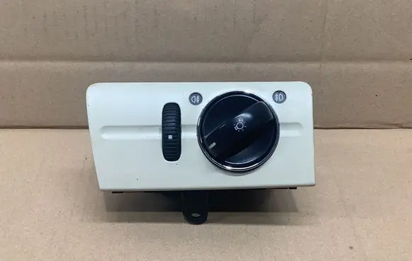 Mercedes-Benz E W211 Light switch 2115450304