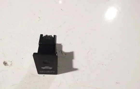 Toyota Corolla E120 E130 Alarm switch 489082