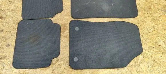Opel Vectra C Car floor mat set 