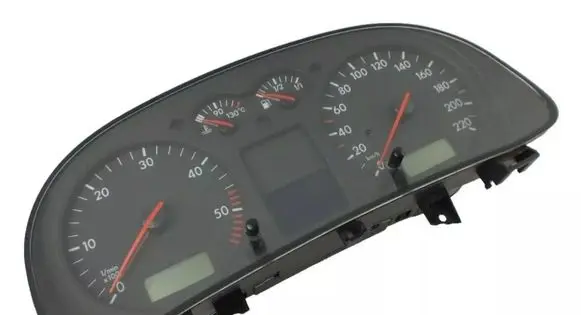 Volkswagen Golf IV Speedometer (instrument cluster) 1J0920821B