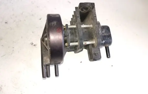 Audi A6 S6 C4 4A Turbo solenoid valve 357906283
