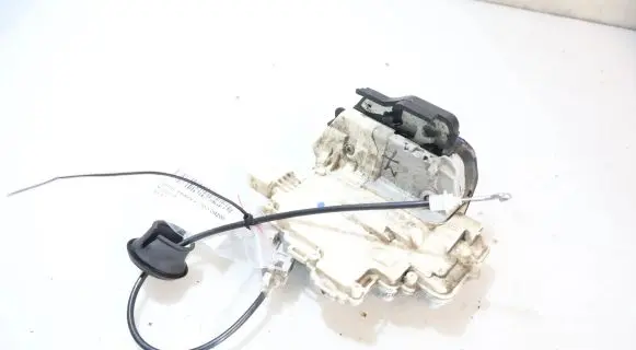Audi A4 S4 B7 8E 8H Front door lock
