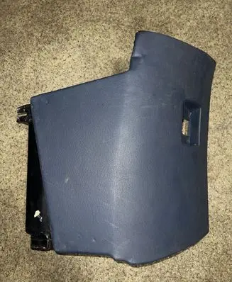 Glove box