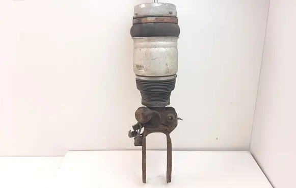 Volkswagen Touareg I Front air suspension shock absorber 7L6412021T