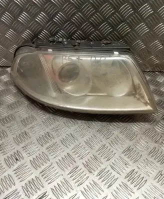 Volkswagen PASSAT B5.5 Headlight/headlamp 3B0941016AP