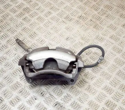 Volkswagen Tiguan Front brake caliper