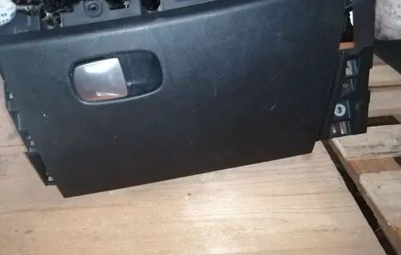 Fiat 500L Glove box