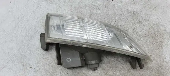 Nissan X-Trail T30 Front indicator light 3443L