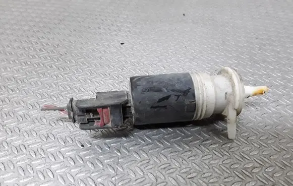 Chrysler Voyager Headlight washer pump 