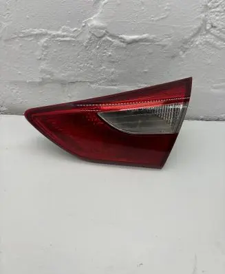 Hyundai i30 Tailgate rear/tail lights