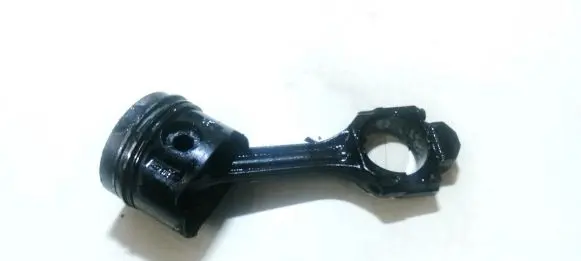 Volkswagen Golf III Piston with connecting rod