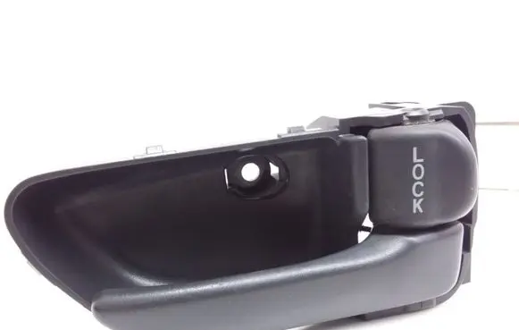 Rear door interior handle
