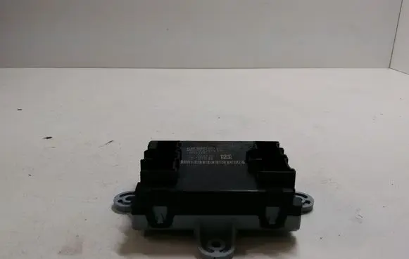 Land Rover Discovery Sport Door control unit/module HK8314D619BB