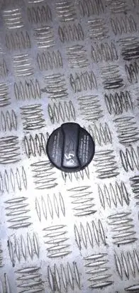 Audi A4 S4 B5 8D Oil filler cap 