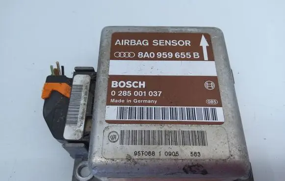 Audi A4 S4 B5 8D Airbag control unit/module 8A0959655