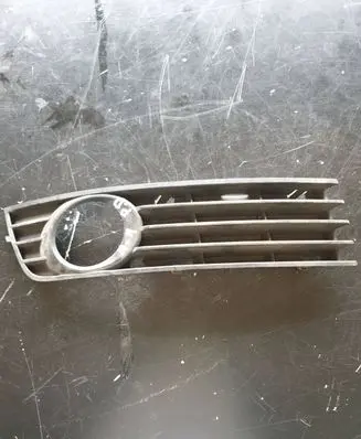 Audi A4 S4 B6 8E 8H Front bumper lower grill 8E0807662A
