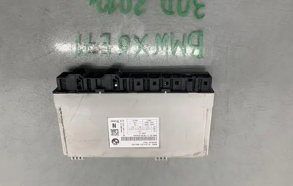 BMW X6 E71 Seat control module 9221864