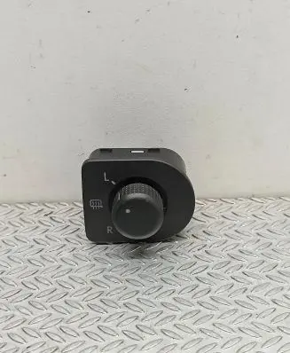 Volkswagen PASSAT B5.5 Wing mirror switch 1J1959565F