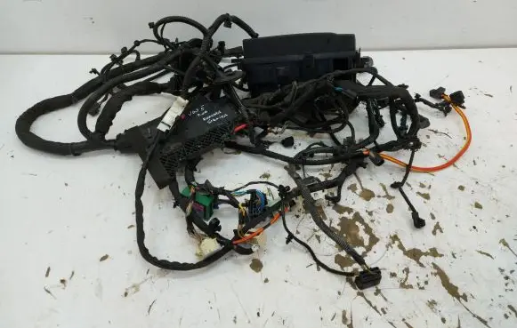 Volvo V60 Engine installation wiring loom 32200114