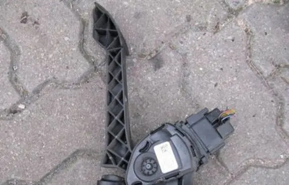 Ford Transit Accelerator throttle pedal