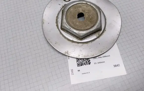 Peugeot 406 Non-original wheel cap ATI143