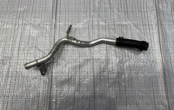 Porsche Cayenne (9PA) Engine coolant pipe/hose