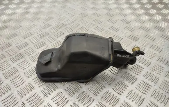 Citroen Berlingo Sliding door middle roller runner 9833303280