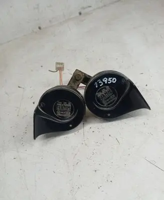 Opel Astra H Horn signal E335717 CH2035