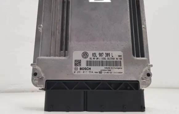 Volkswagen Transporter - Caravelle T5 Engine control unit/module 03L907309L 0281017554