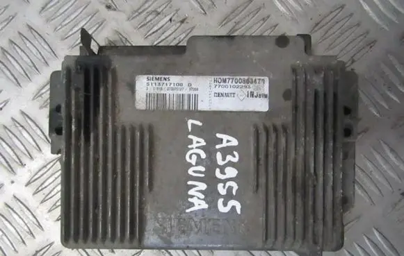 Renault Laguna I Engine control unit/module 7700102293 hom7700863478