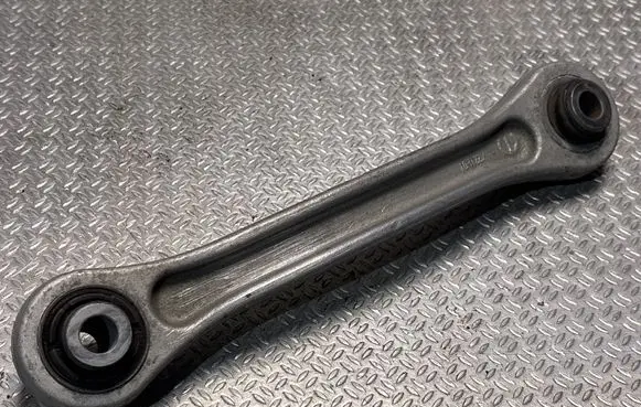 Jeep Grand Cherokee WL Rear control arm 68401957AC