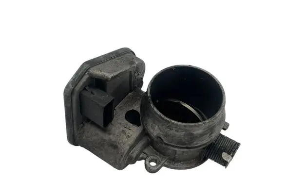BMW 5 E60 E61 Throttle valve 7804373 B82070674