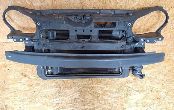Volkswagen Polo IV 9N3 Radiator support slam panel