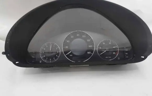 Mercedes-Benz E W211 Speedometer (instrument cluster) A2095409511 110080291005 000802